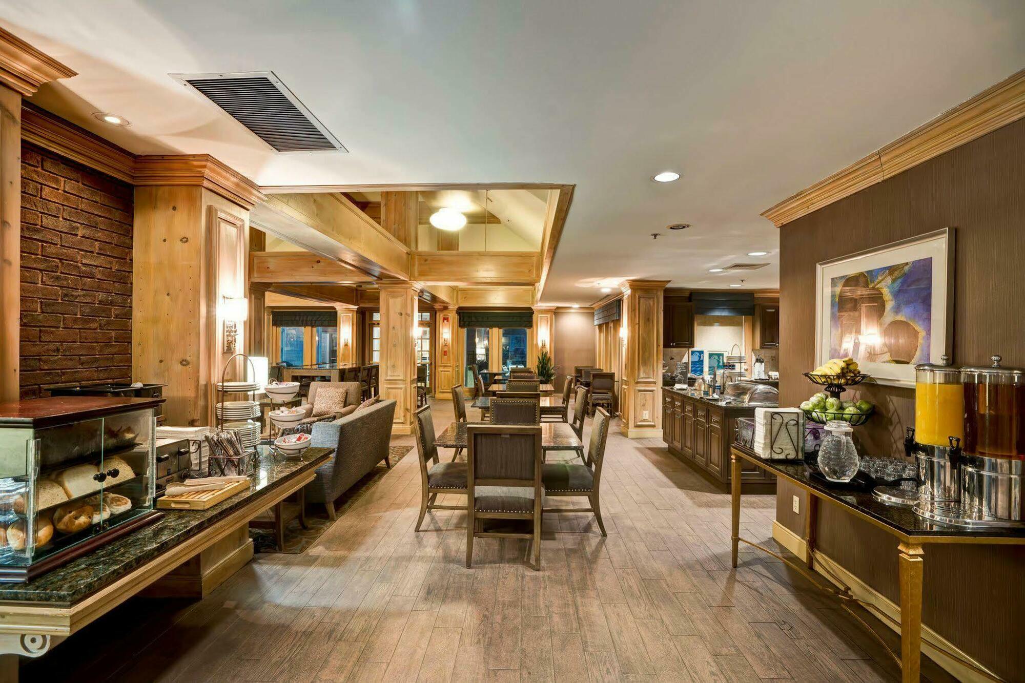 Homewood Suites By Hilton Windsor Locks Hartford Εξωτερικό φωτογραφία